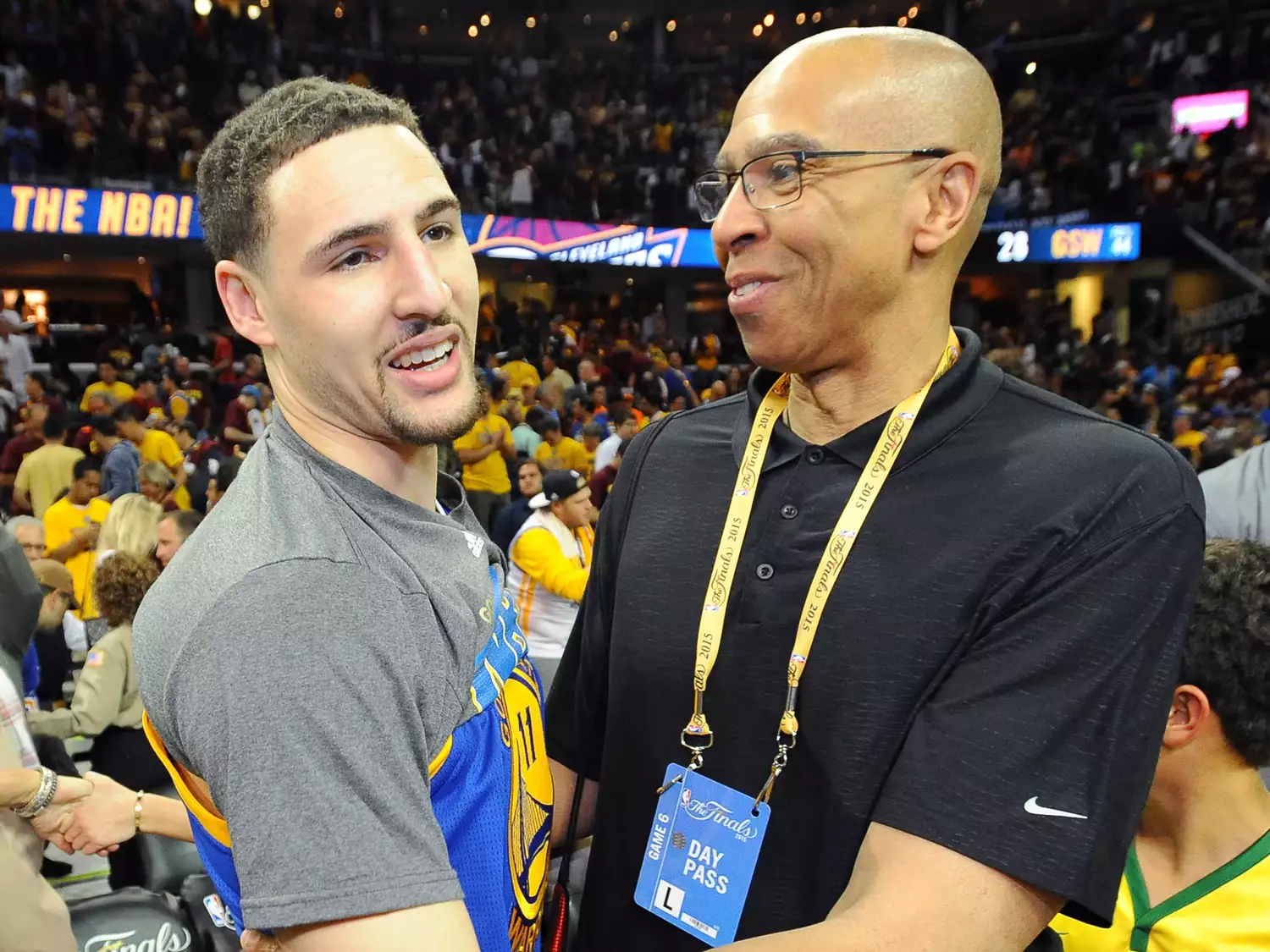 Klay Thompson #11 of the Golden State Warriors and father Mychal Thompson