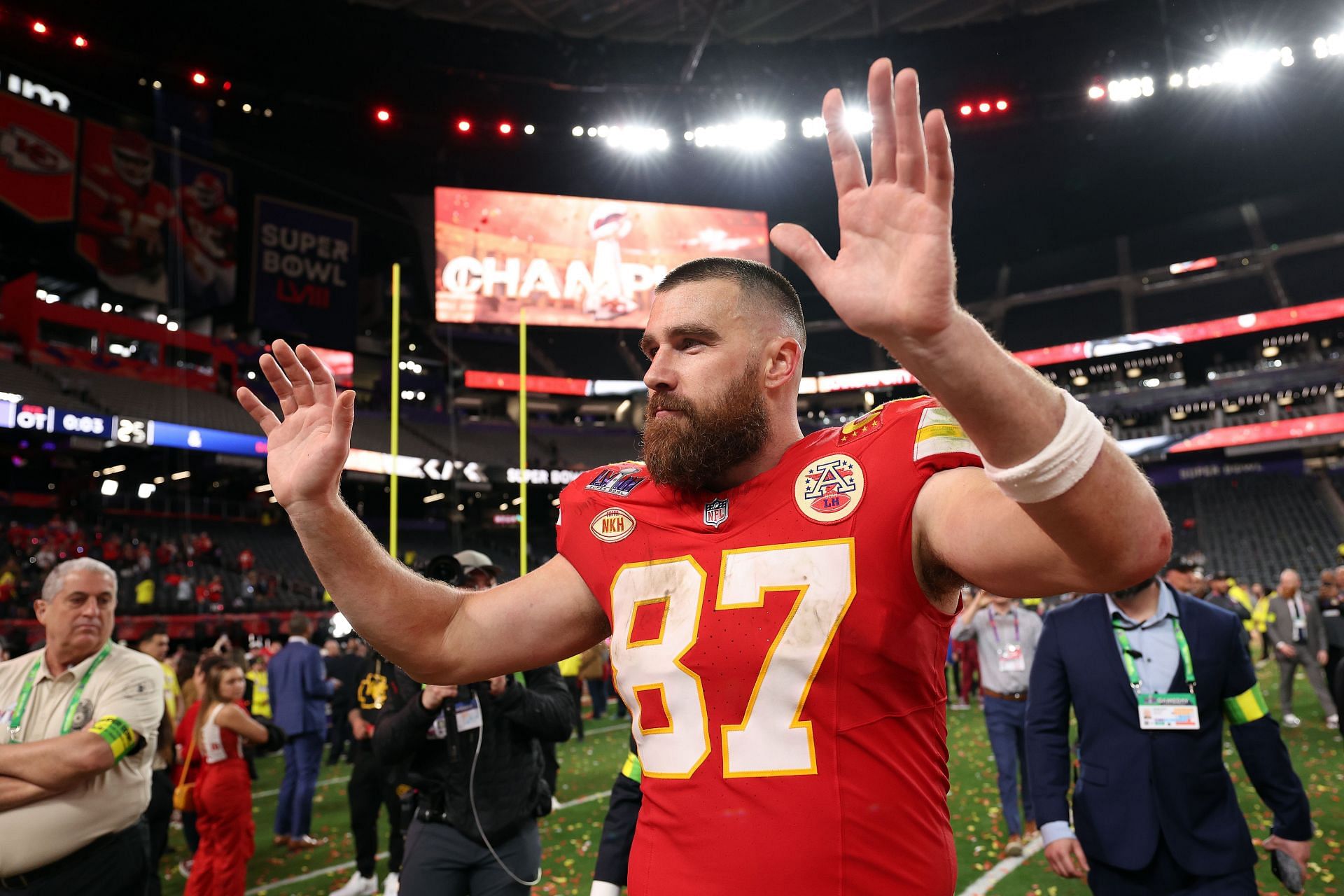 Andy Reid clears the air on Travis Kelce's Super Bowl sideline squabble: "I would  have forearm-ripped him"