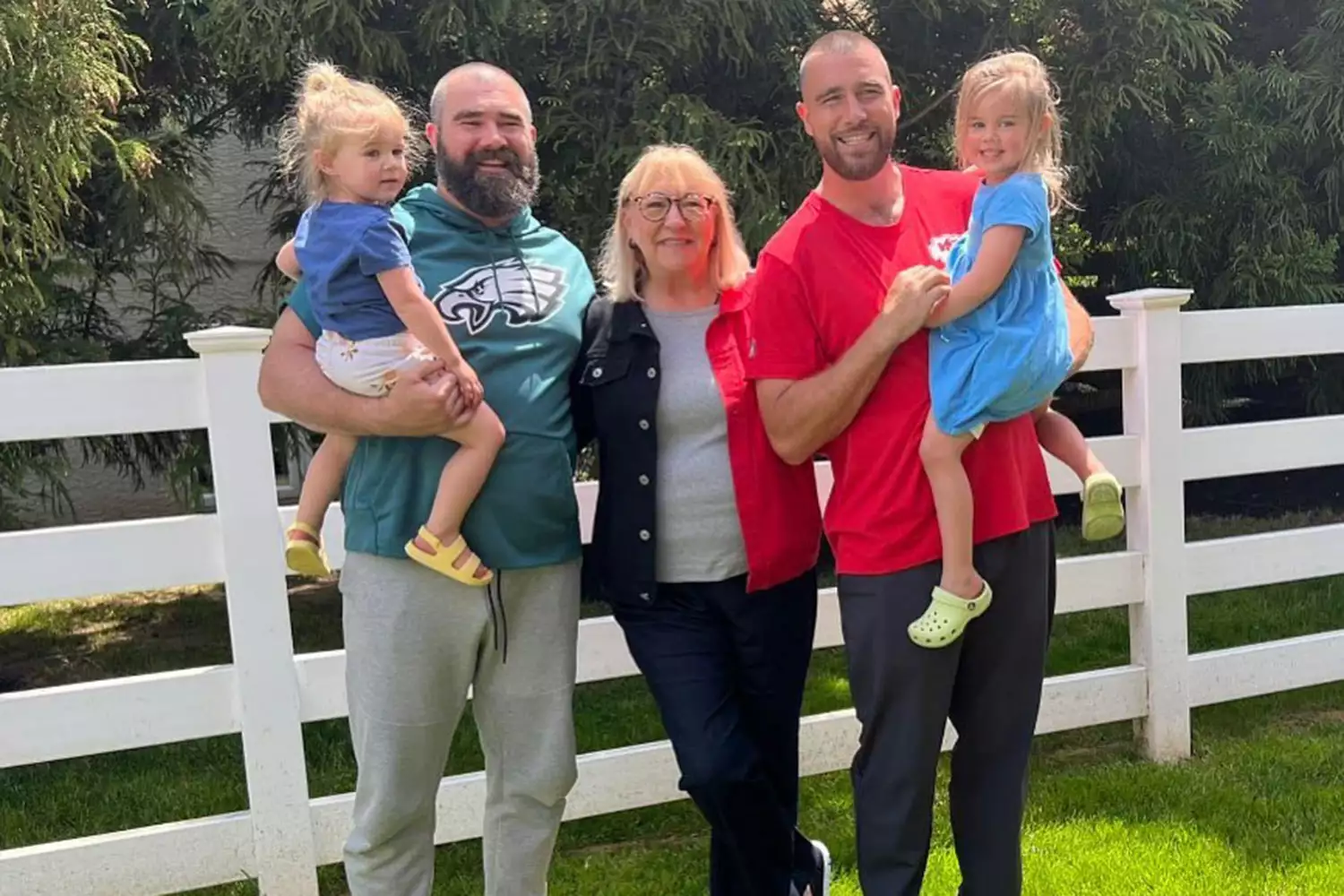 Jason Kelce Poses with Daughters Wyatt and Elliotte, Brother Travis Kelce and Mom Donna Kelce in Family Photo https://www.instagram.com/p/Csq7LA2s2HT/ 