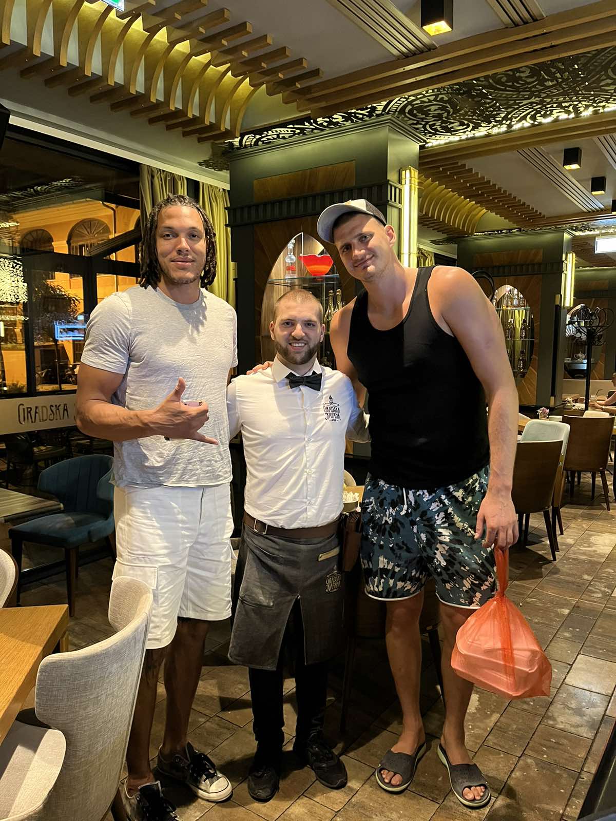 Harrison Wind on X: "Nikola Jokic and Aaron Gordon eat together at Gradska  Kafana, I'm told, a restaurant in downtown Sombor. https://t.co/l1XYL8yZ6j"  / X