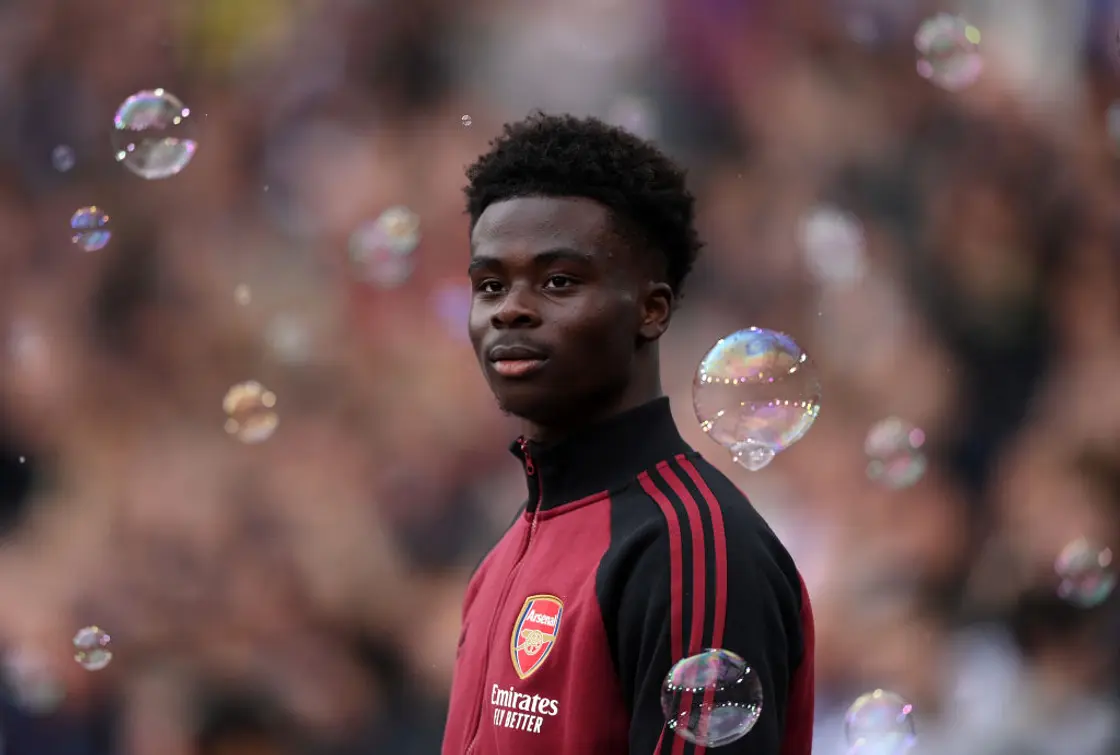 Bukayo Saka's salary, house, cars, contract, dating, net worth, age, stats