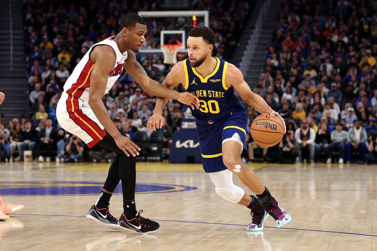 Warriors get embarrassed by Heat on their home floor in 114-102 loss -  Golden State Of Mind