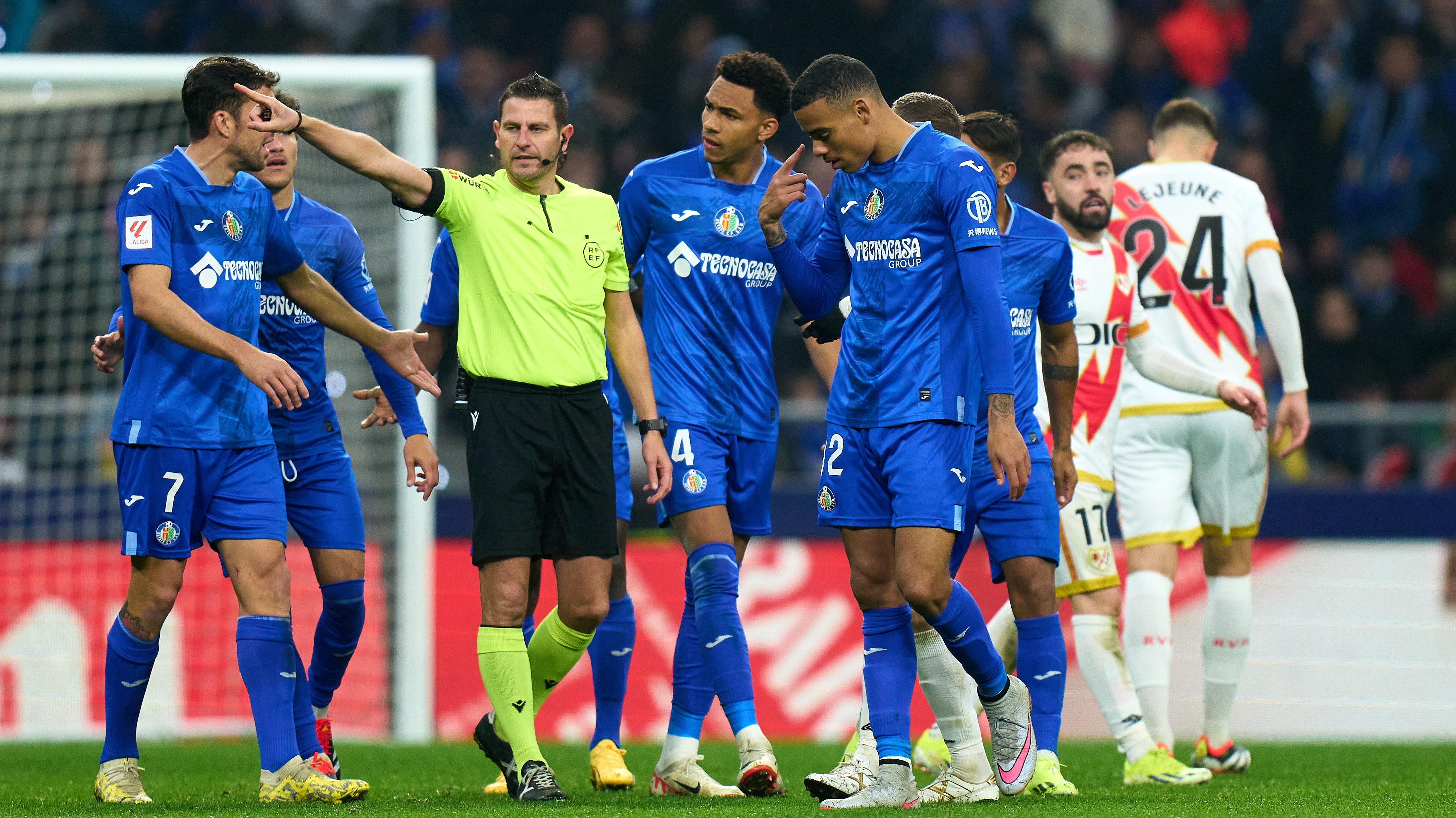 Mason Greenwood one of three Getafe CF players sent off in loss to Rayo Vallecano in Spanish league | TSN