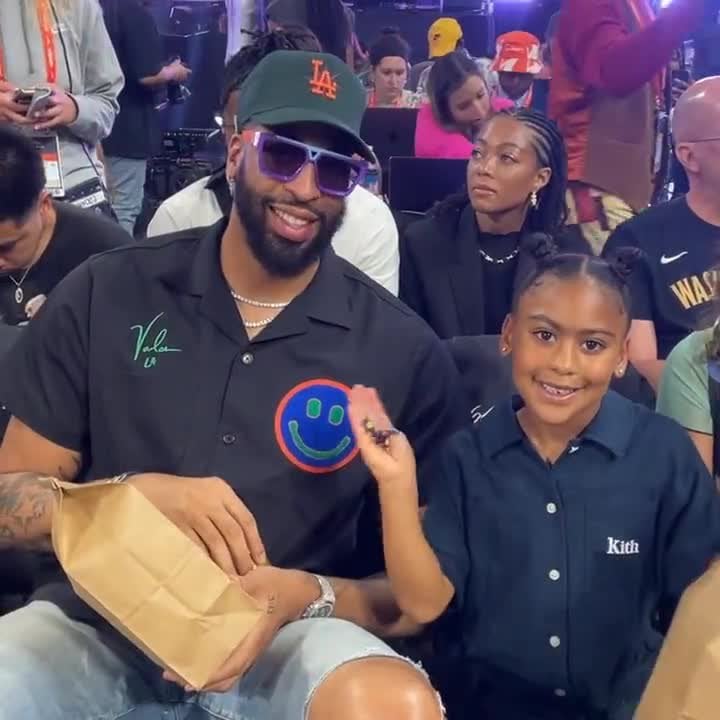 likhoa joining lebron james nba star anthony davis delights in fatherhood cherishing sweet moments with his daughter 65524bbc0ae53 Joining Lebron James, Nba Star Anthony Davis Delights In Fatherhood, Cherishing Sweet Moments With His Daughter