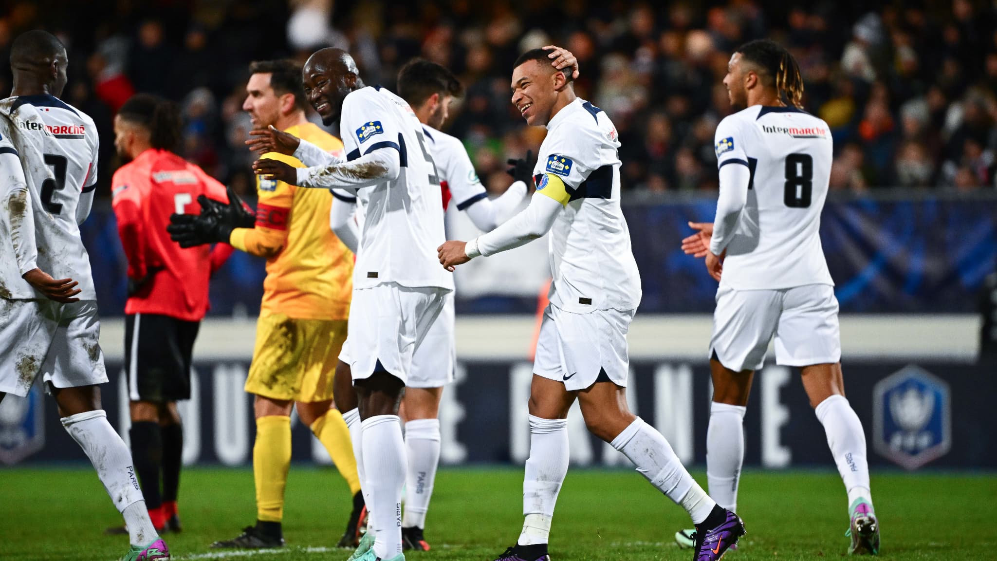 PSG puts an end to Revel's dream with a very big victory and a new record  for Mbappé - Dzair Sport