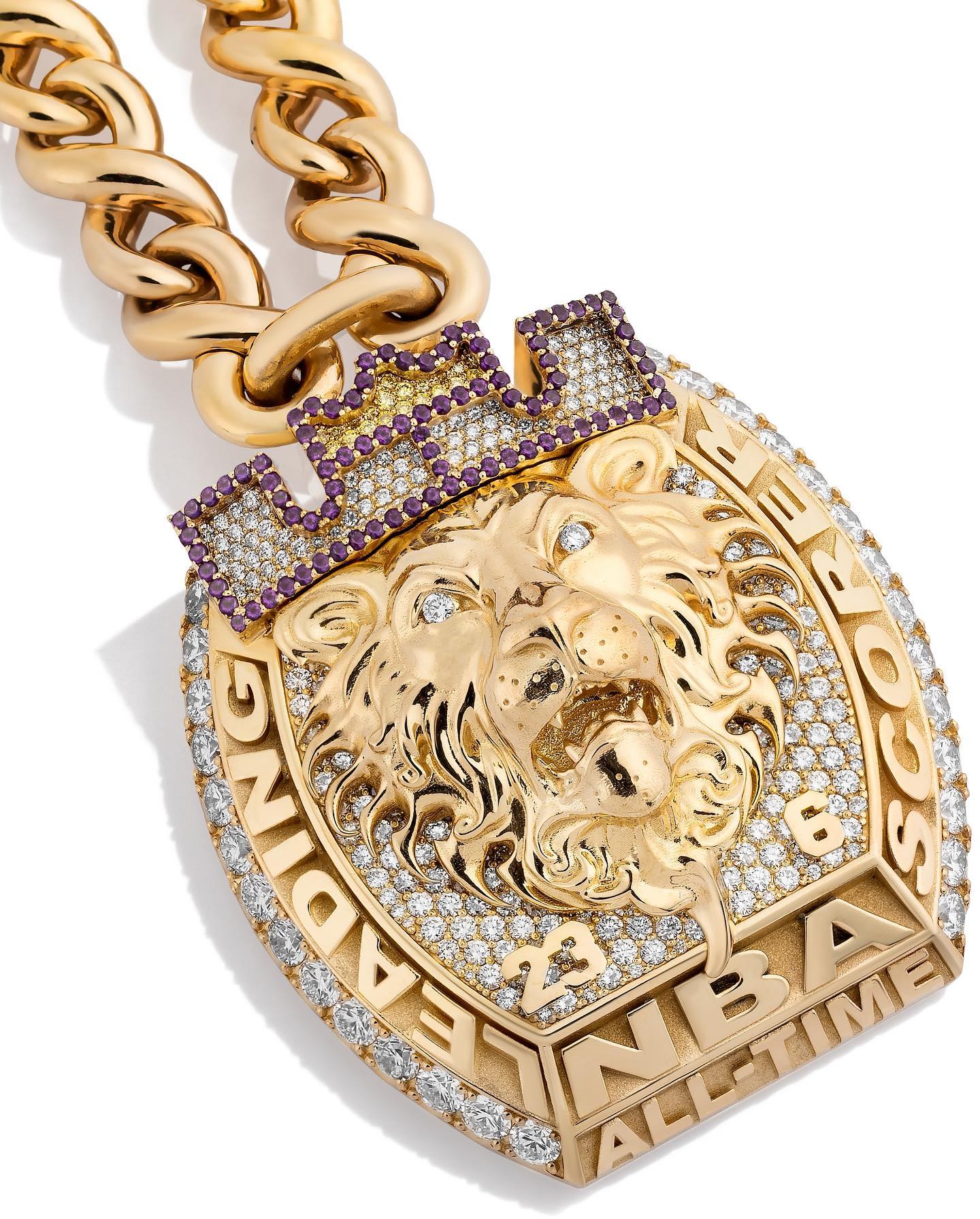 LeBron James Receives a Dazzling Gold and Diamond-Encrusted Chain from the LA Lakers and NBA to Celebrate His Achievement as the All-Time Top Scorer in the League