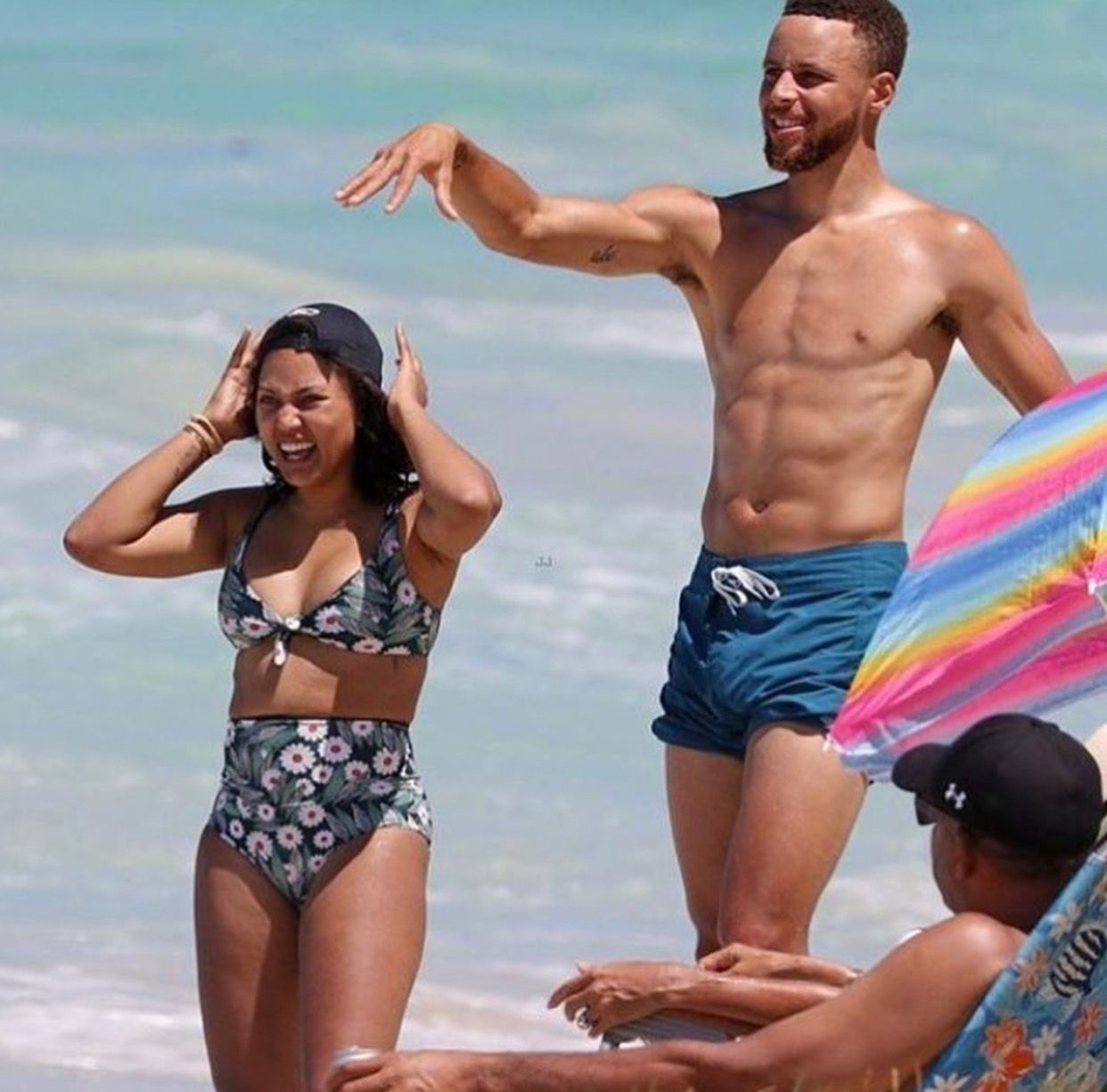 Ayesha and Stephen Curry 2017 | Nba stephen curry, Stephen curry, Steph curry shirtless