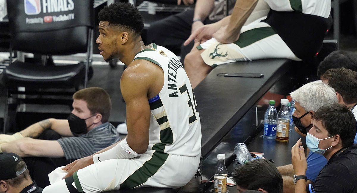 Giannis Antetokounmpo Bucks teammates underperform