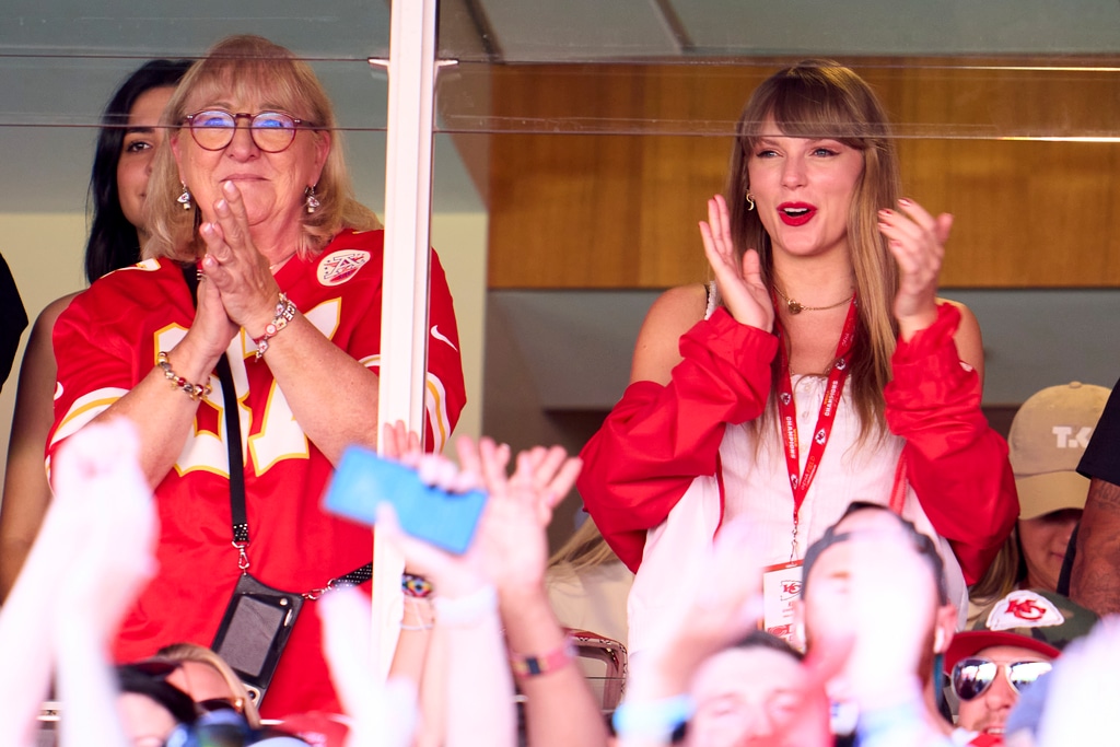 Donna Kelce, Taylor Swift