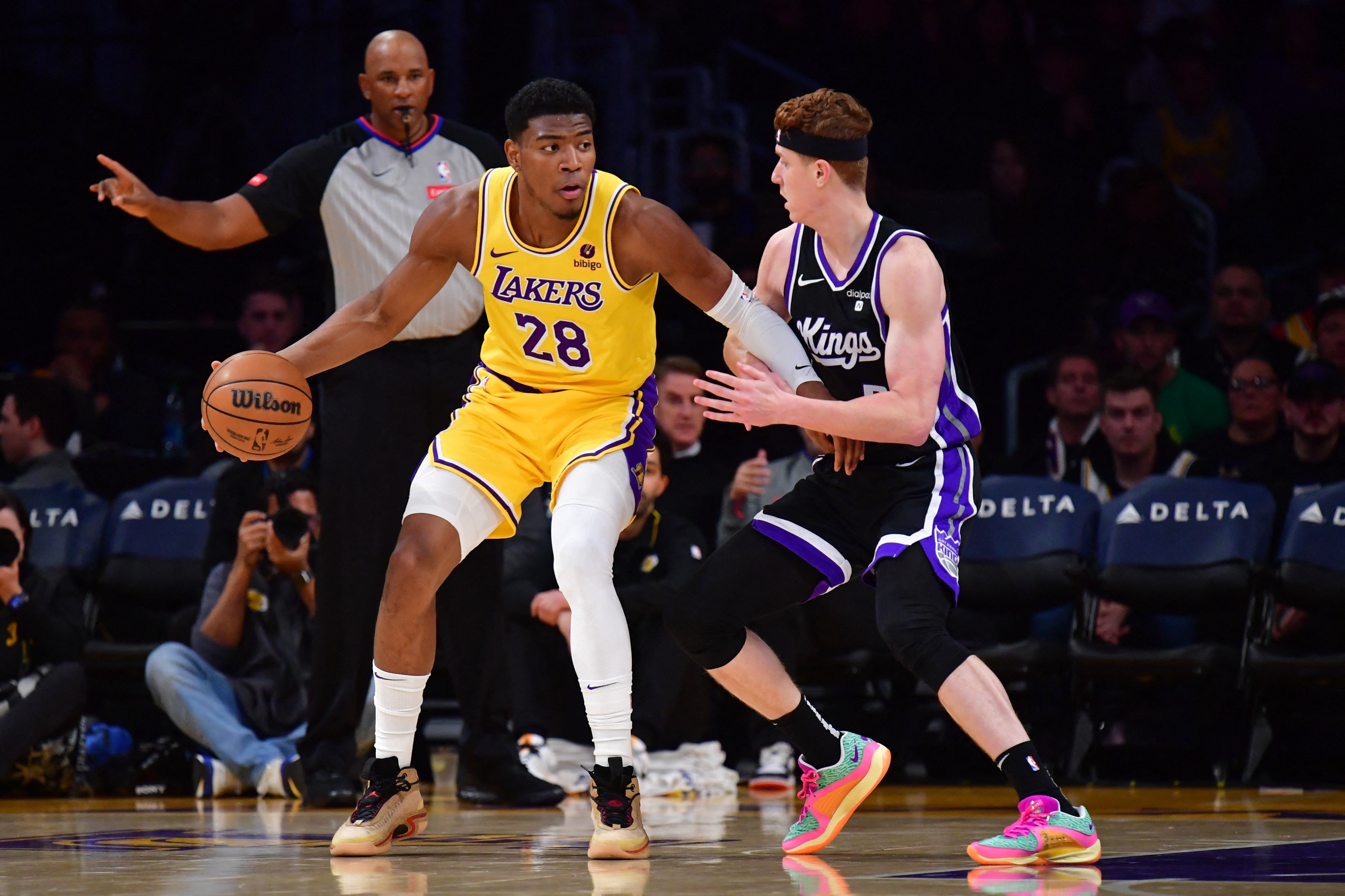 De'Aaron Fox's 44 lead Kings past Lakers | Reuters