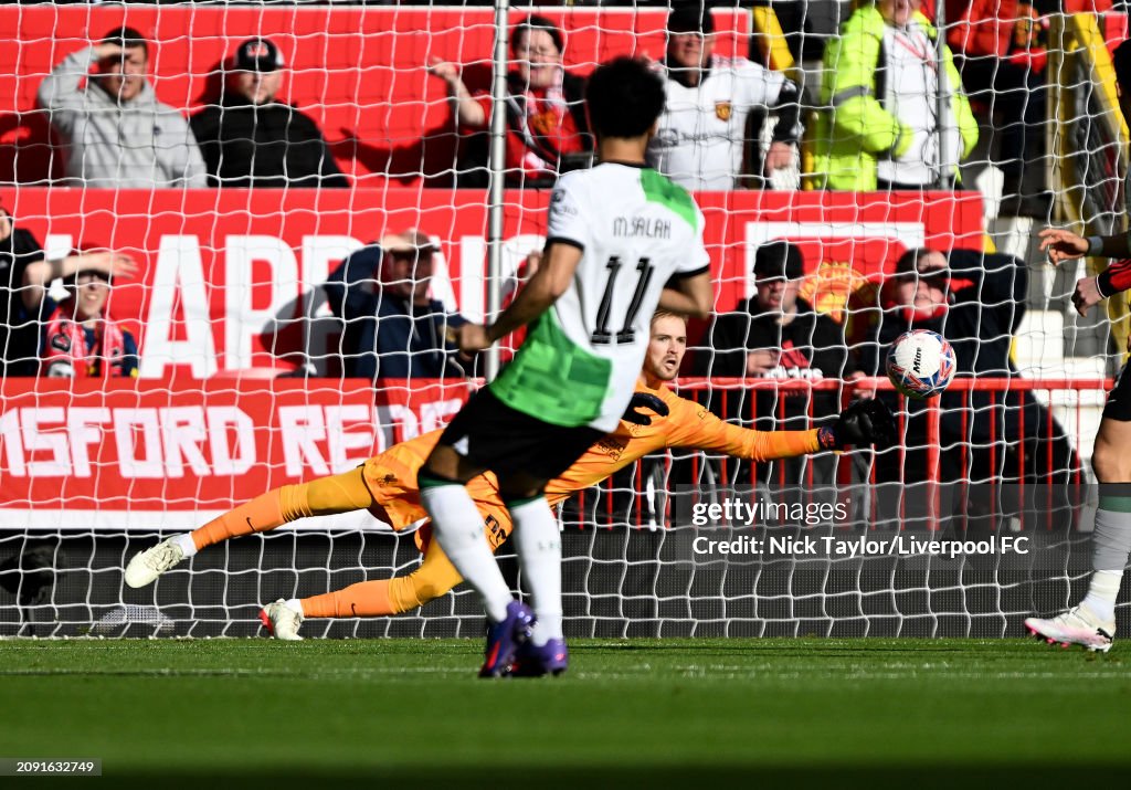 Manchester United v Liverpool - Emirates FA Cup Quarter Final