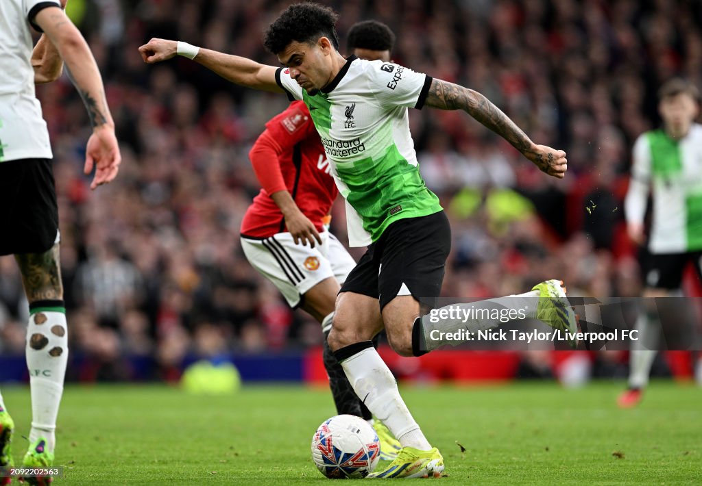 Manchester United v Liverpool - Emirates FA Cup Quarter Final