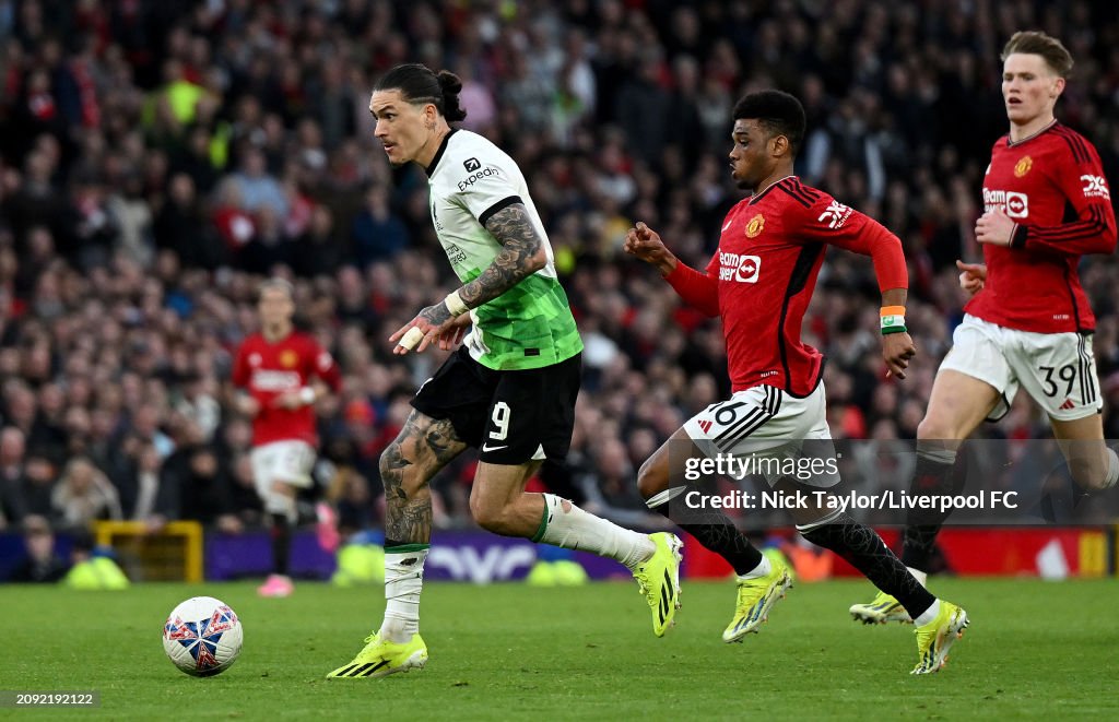 Manchester United v Liverpool - Emirates FA Cup Quarter Final