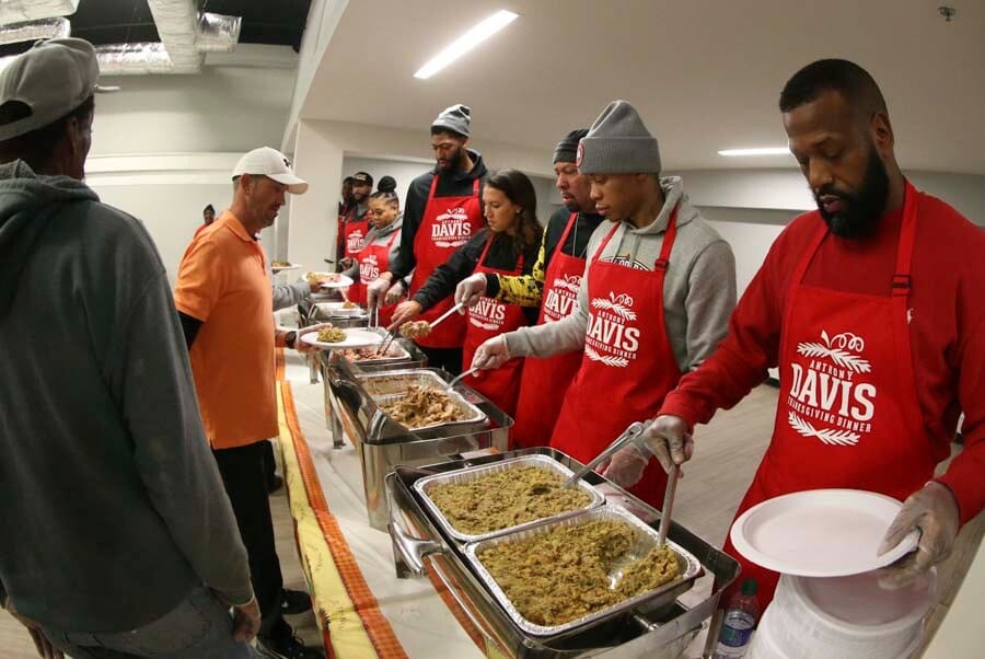 Anthony Davis’ 6th Annual Thanksgiving Dinner