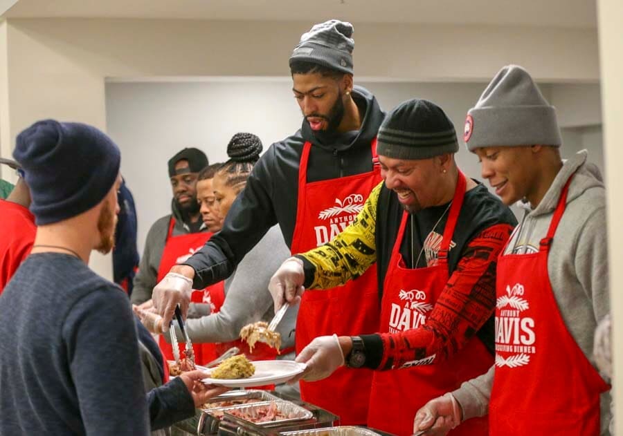 Anthony Davis’ 6th Annual Thanksgiving Dinner