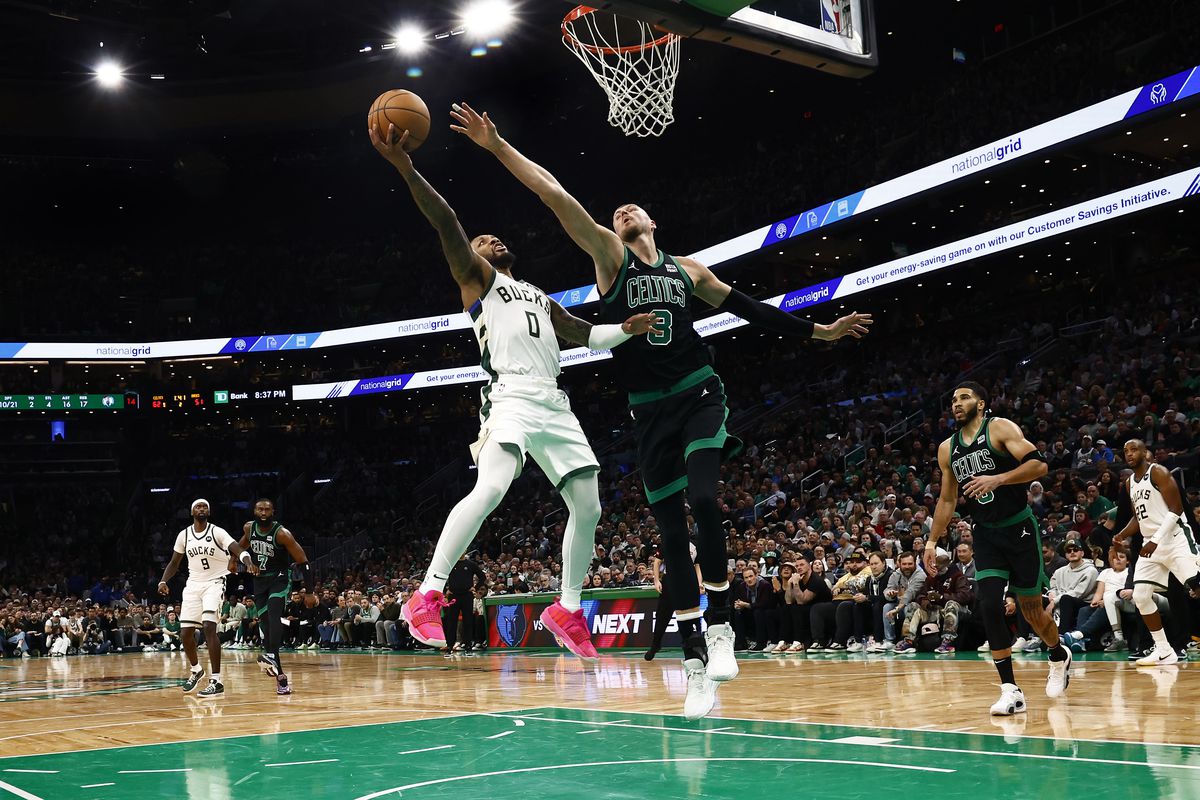 Boston Celtics withstand late surge from Milwaukee Bucks, win 122-119 -  CelticsBlog