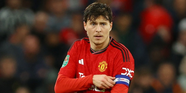 Man Utd defender Victor Lindelof shines in Sweden's 1-0 win over Albania - Football