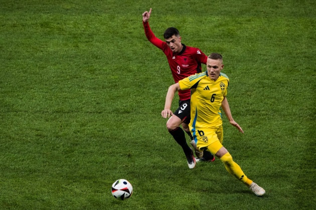 Man Utd defender Victor Lindelof shines in Sweden's 1-0 win over Albania - Football