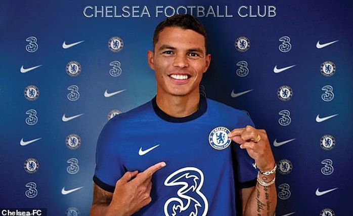 Trung vệ thép Thiago Silva chia tay PSG, cập bến Chelsea