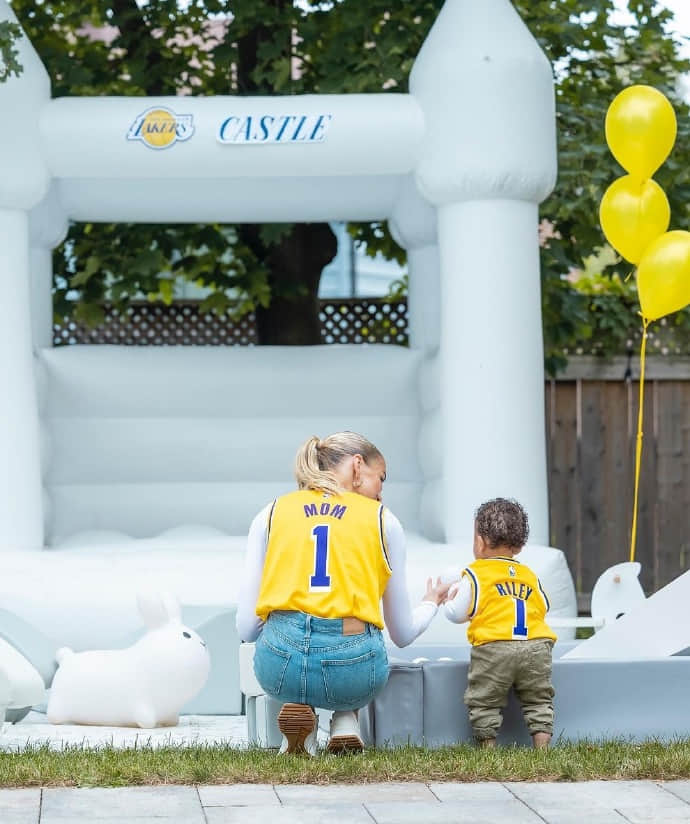 Russell shared photos from his son Riley’s 1st birthday party on IG