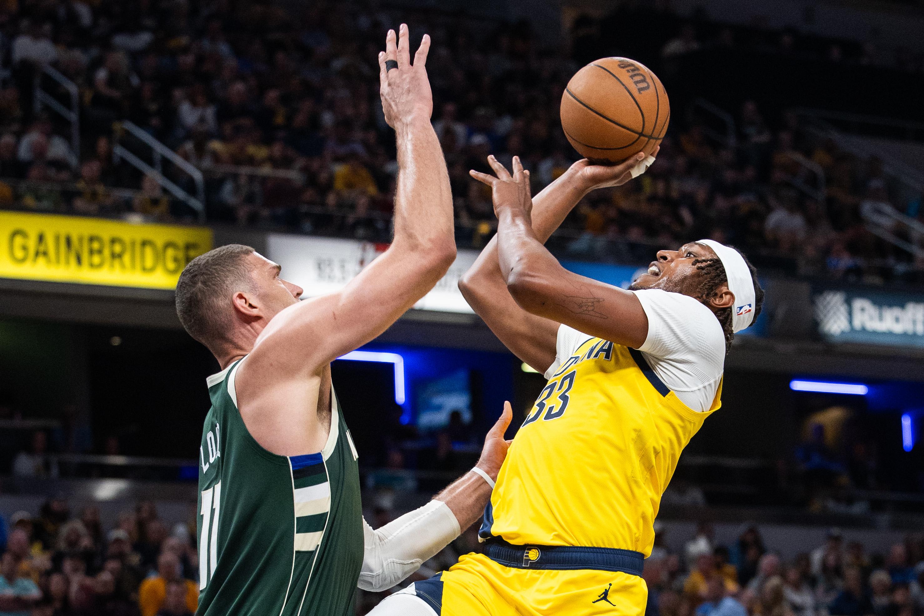 Shorthanded Bucks Can't Overcome Hot-Handed Pacers, Fall Behind 3-1 In Series Headed Back to Milwaukee