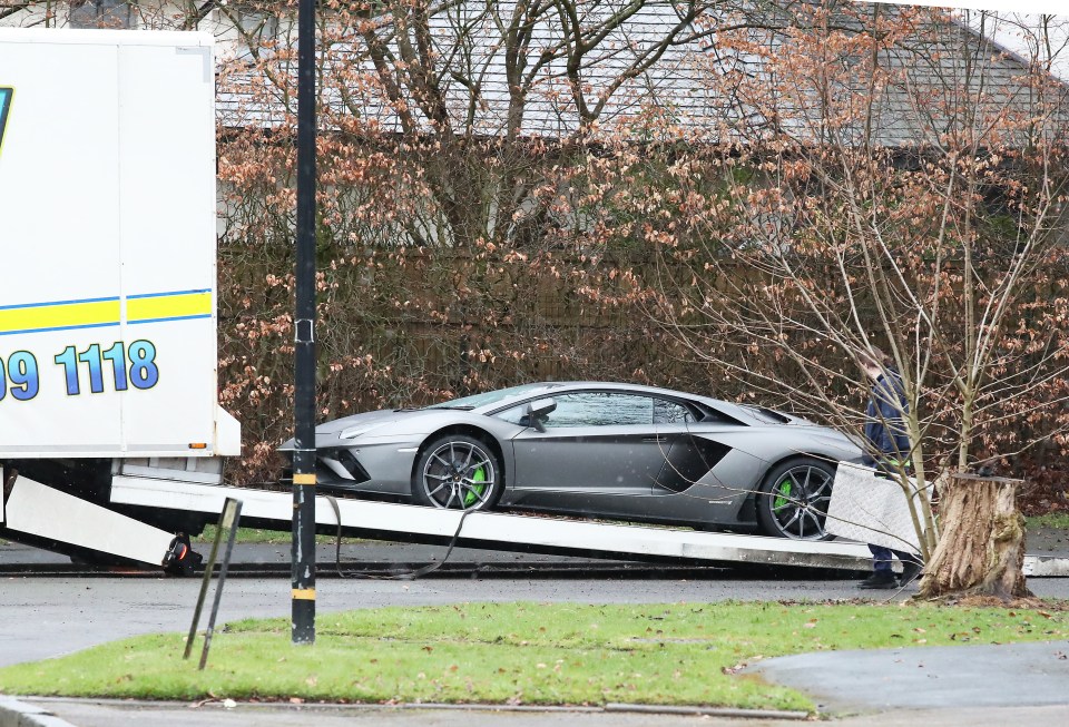 Man Utd star Antony's £337,000 Lamborghini Aventador taken away in back of  recovery truck | The Irish Sun