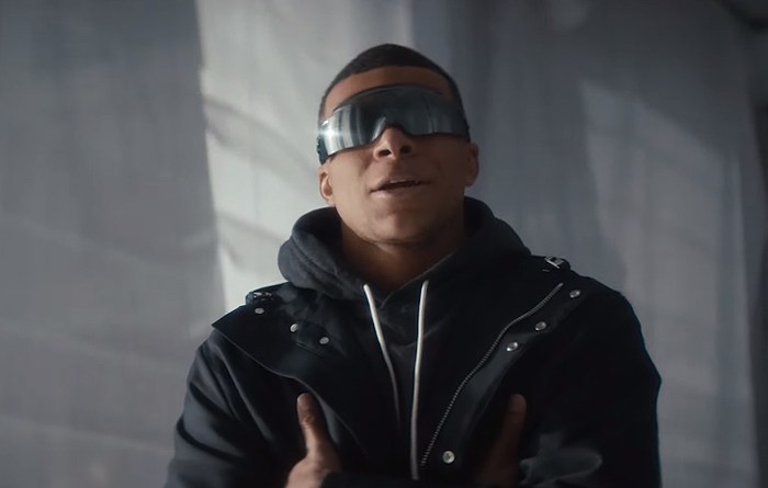 KYLIAN MBAPPÉ เข้าร่วมกับ Oakley ในการแสวงหาแรงบันดาลใจให้กับคนรุ่นต่อไป -  Gorgeousbkk.com