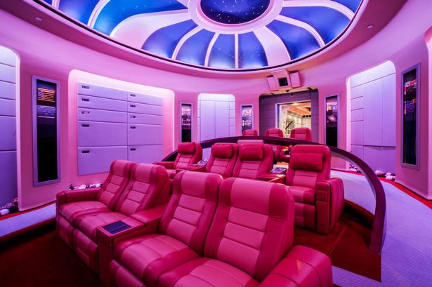 Inside £20m Florida mansion that comes with a Star Trek-themed home cinema  - Mirror Online