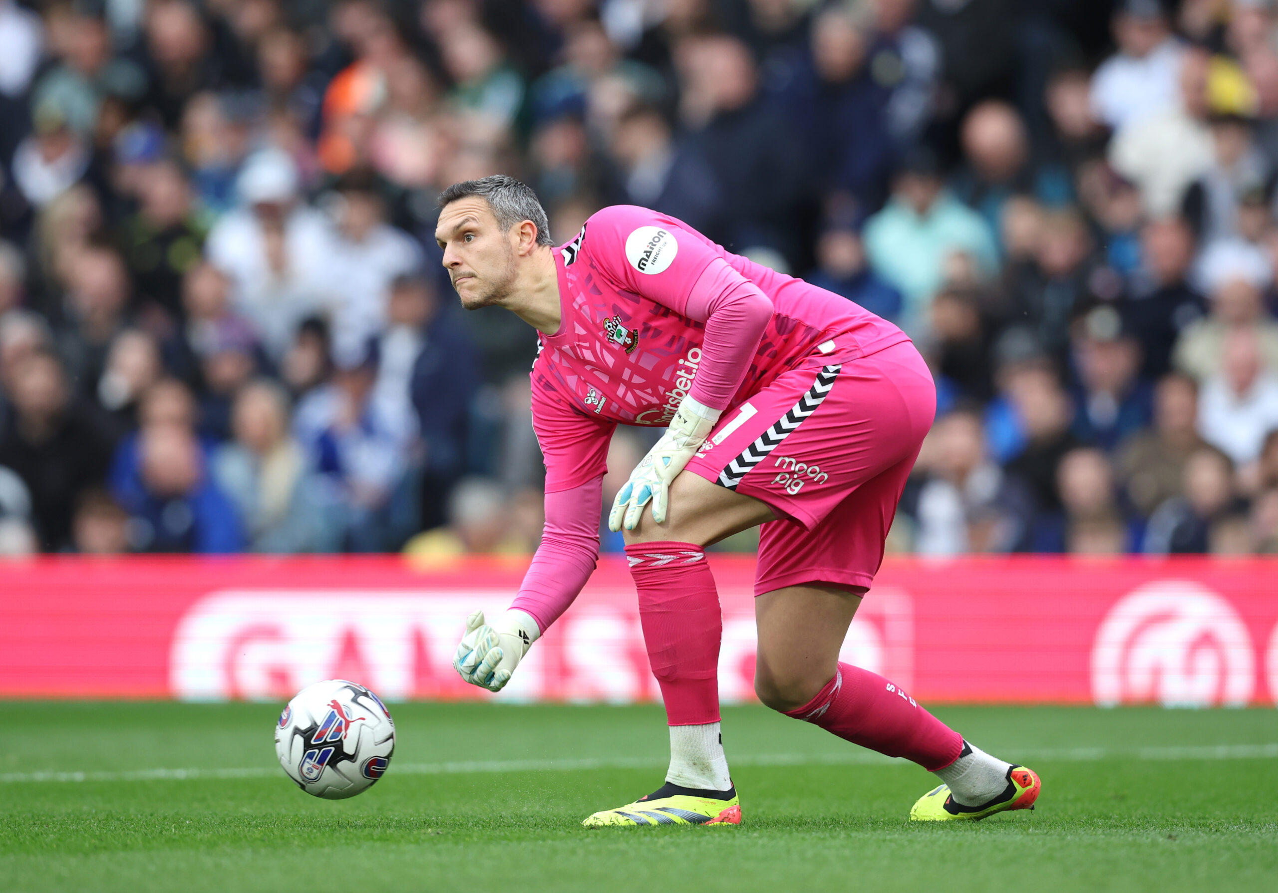 Liverpool in hunt to sign Southampton goalkeeper Alex McCarthy