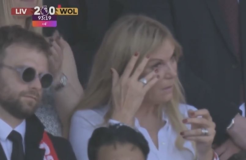 Ulla was in tears in the crowd