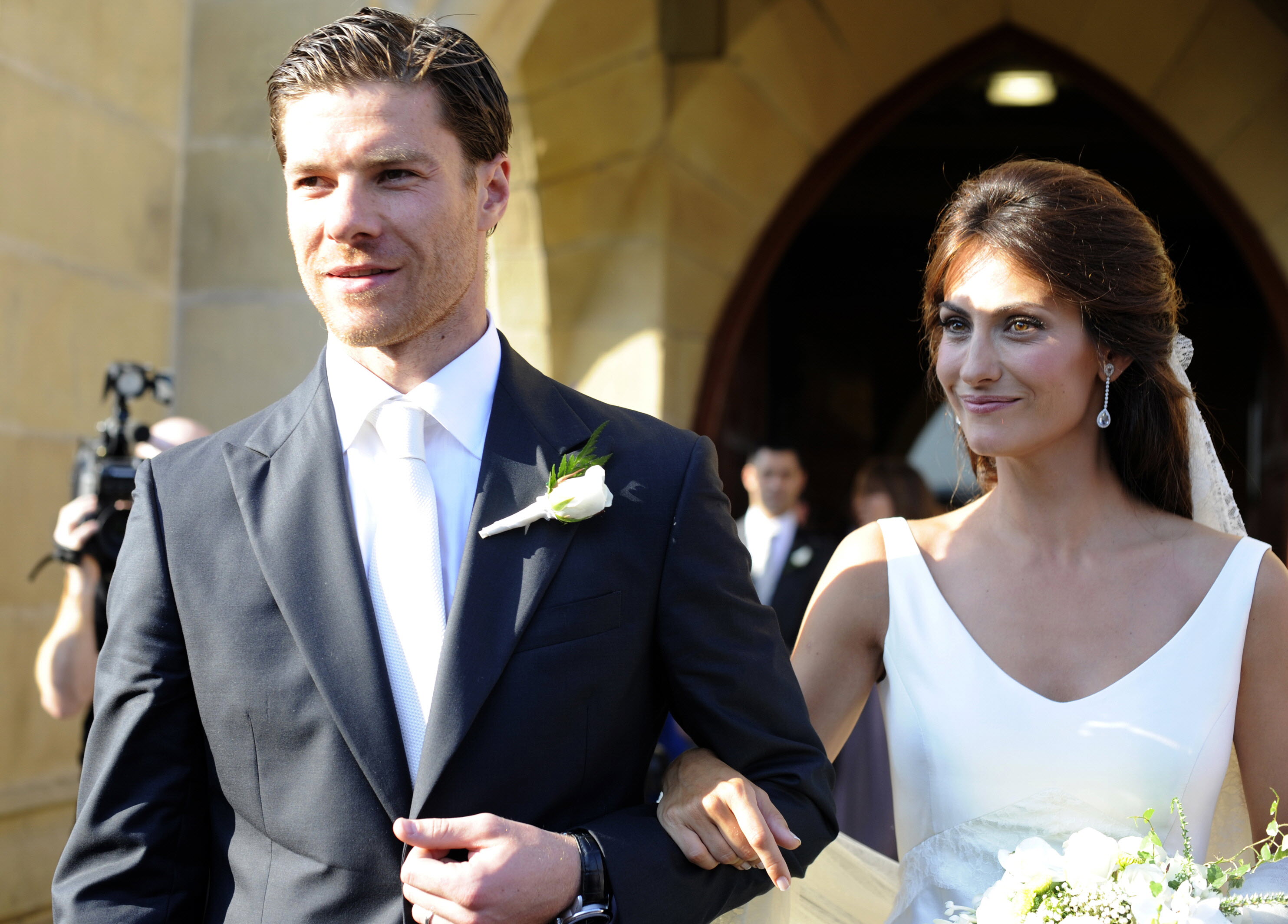 Xabi Alonso married wife Nagore Aranburu in 2009