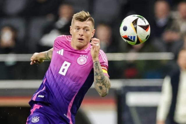 Real Madrid and Germany great Kroos to end career after Euro 2024 - Yahoo  Sports