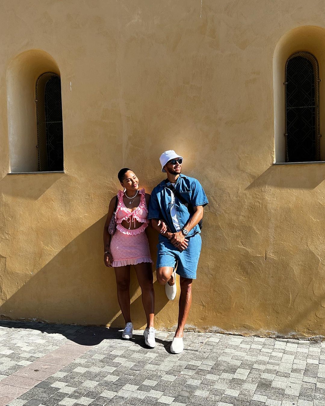 Stephen Curry Embarks on a Delightful Journey in Brazil, Sharing Cherished Moments with his Beloved Wife