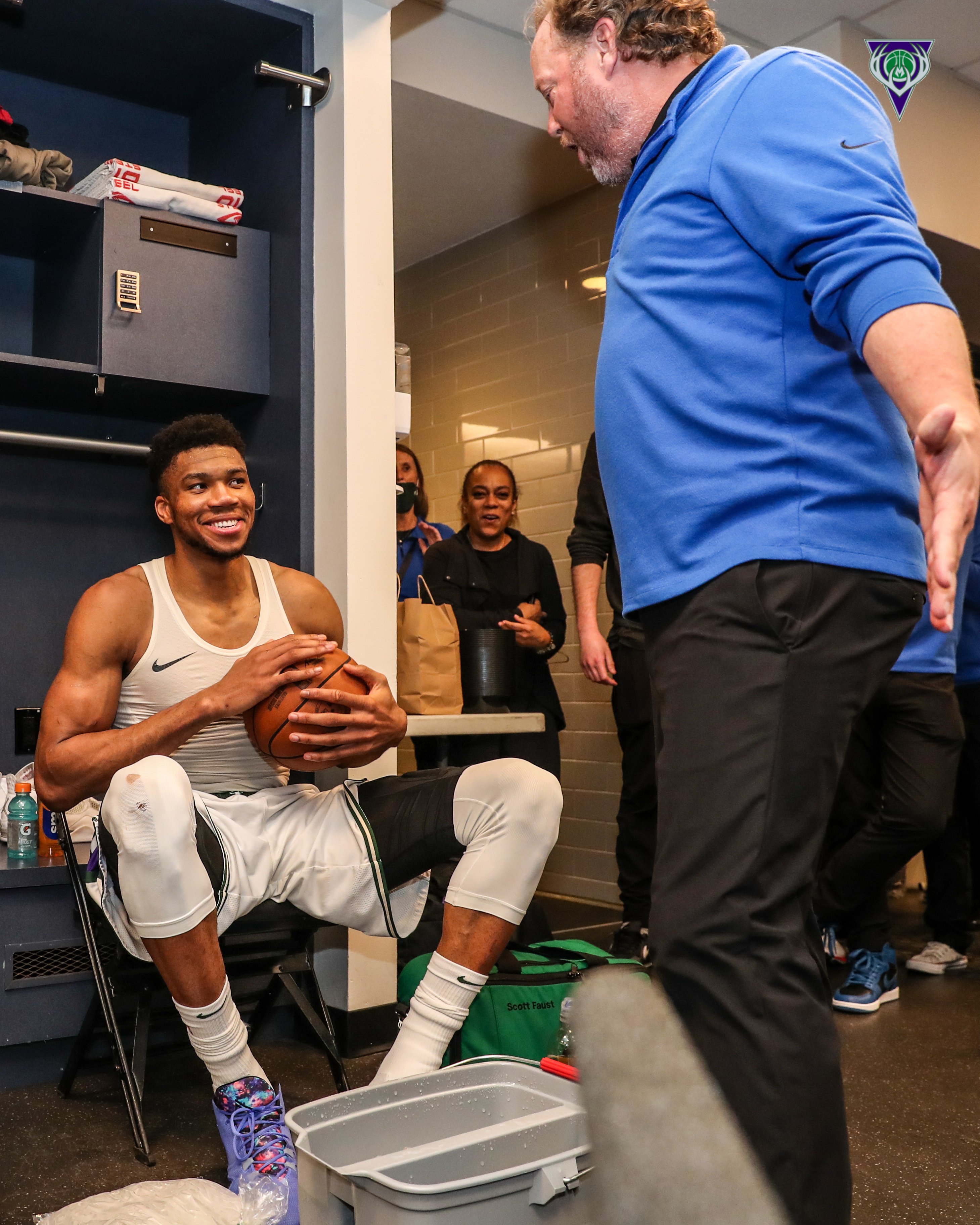 Milwaukee Bucks on X: "Ice bath & game ball for Giannis tonight. https://t.co/L1qRRYGXp0" / X