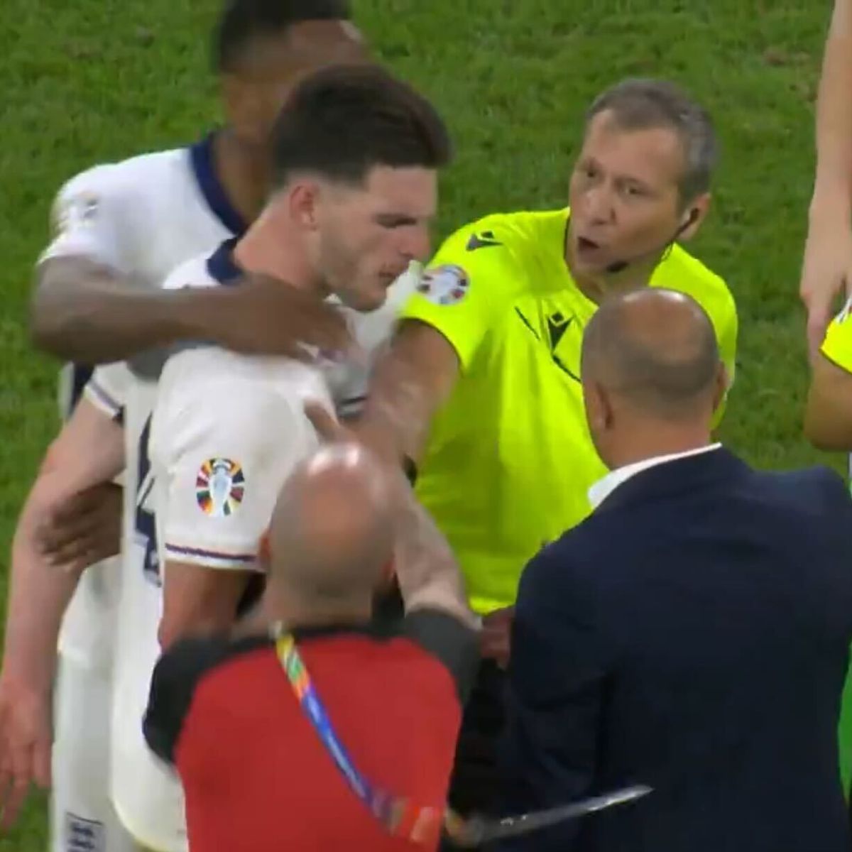 Why Arsenal star Declan Rice was pushed by Slovakia manager at full-time of  England Euro 2024 clash - football.london