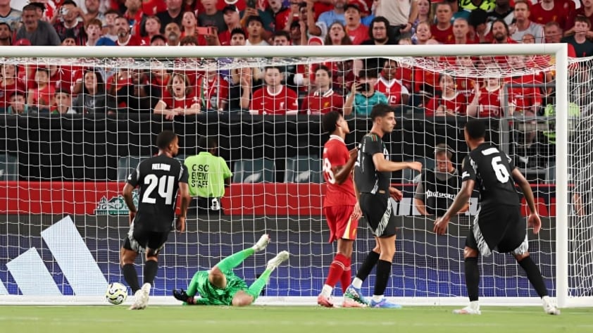 Trực tiếp Liverpool 2-1 Arsenal: Đôi công hấp dẫn 506612