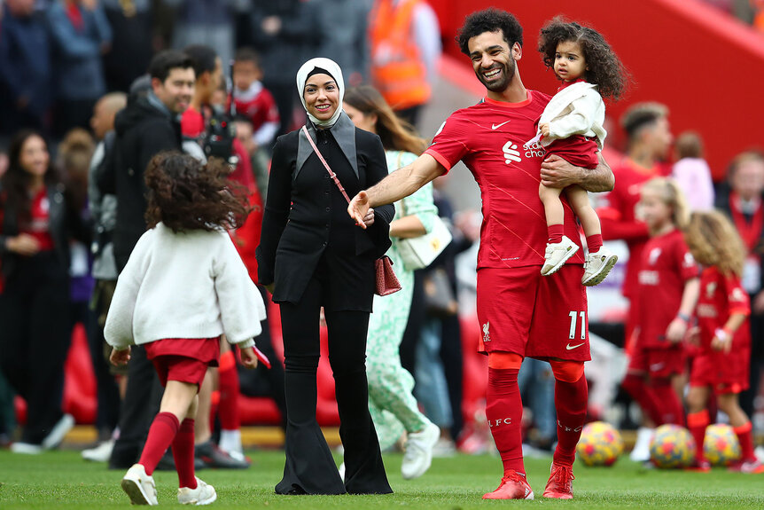 Who Is Magi Salah, Wife of Premier League's Mo Salah? | USA Insider