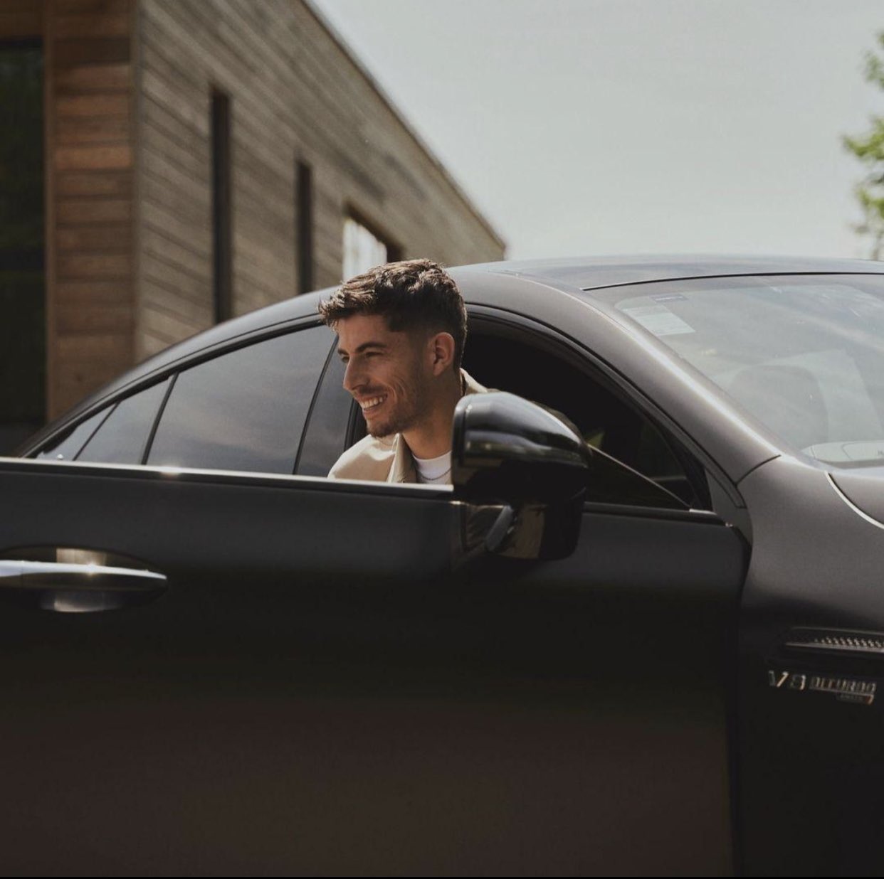 Rowie on X: "Kai Havertz for Mercedes AMG 60m down the drain, Handsome FC  strikes again! https://t.co/3eJftDIoc2" / X