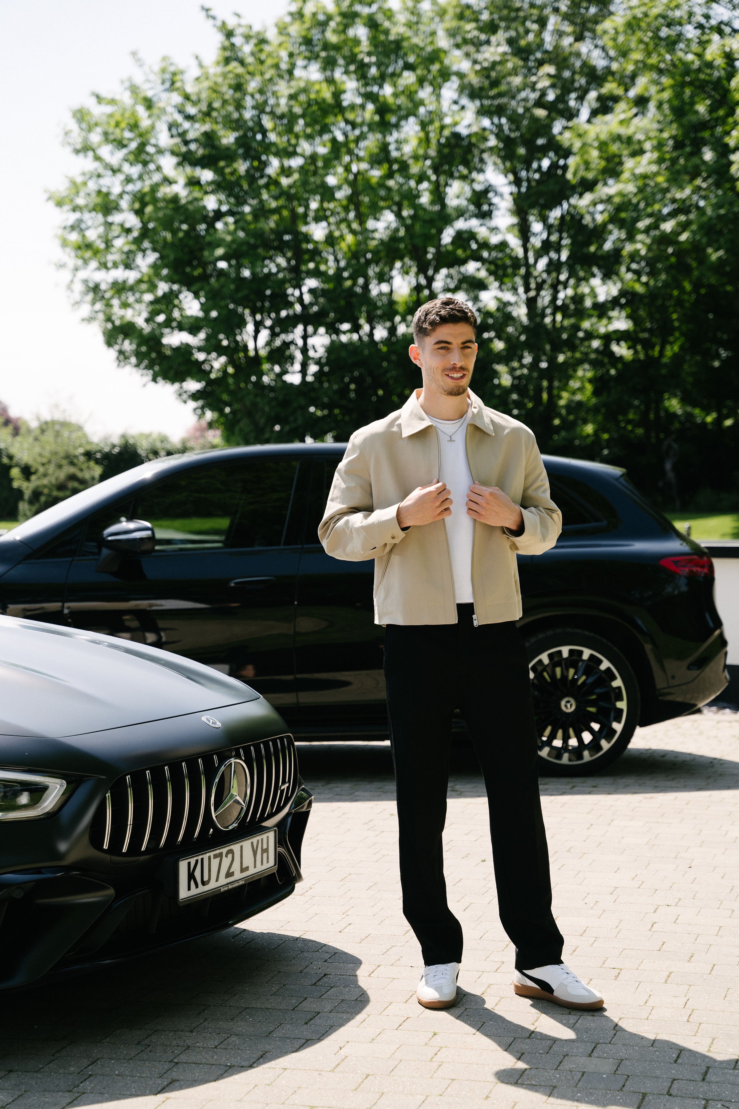 1 New message) KAI HAVERTS SHOOTING FOR AMG AT SILVERSTEIN LOCATIONS —  Silverstein Locations