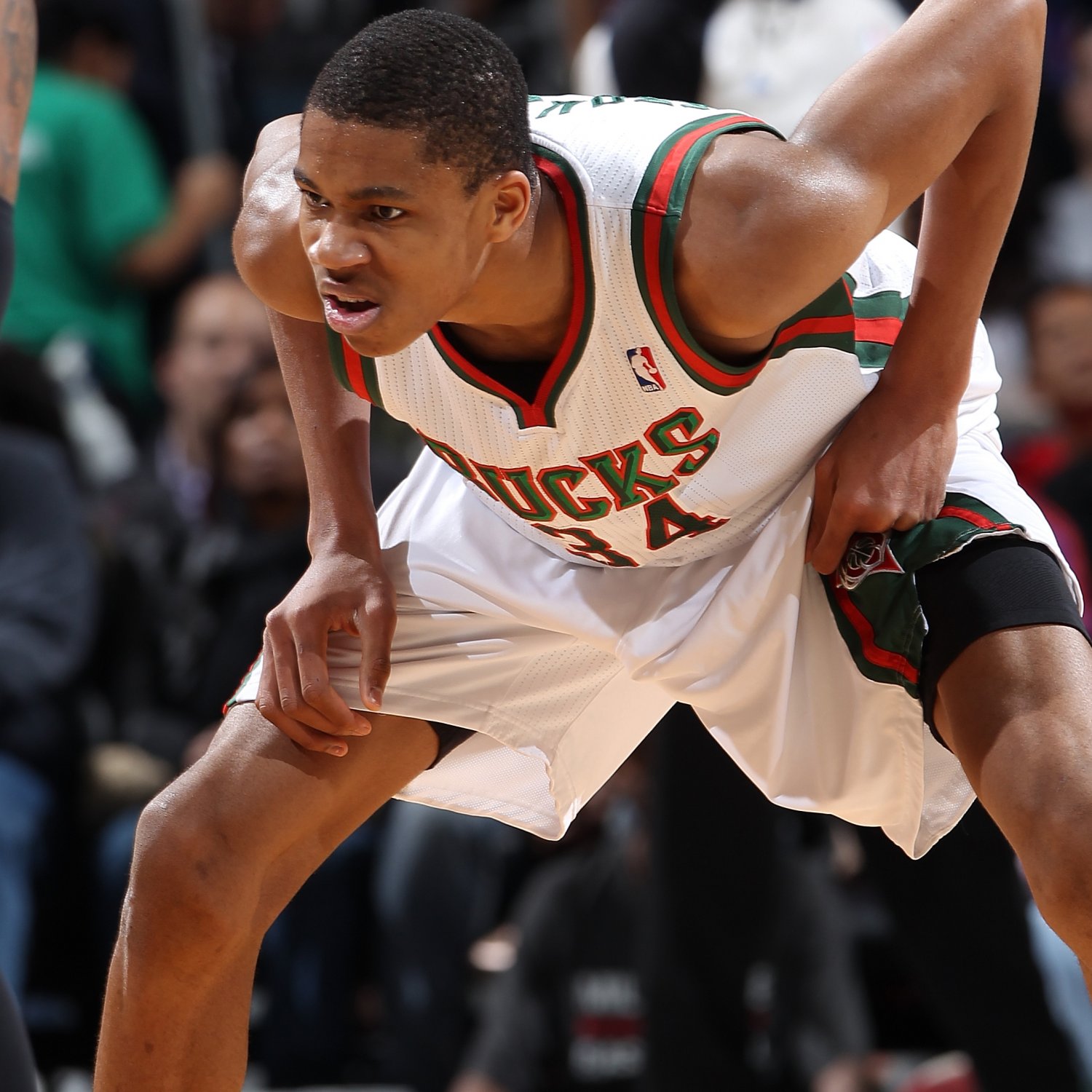 Player Profile: Giannis Antetokounmpo G/F Milwaukee Bucks - Premier Hoops