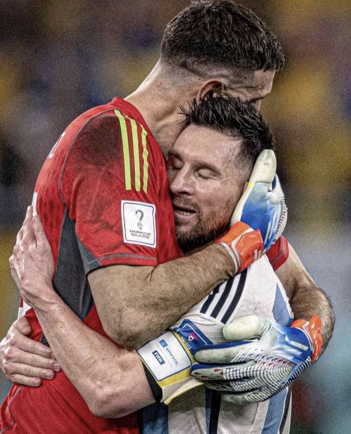 Leo Messi  Fan Club on X: "Emiliano Martinez: "I hope to help Messi win  the next World Cup. I'll do everything, I will give my life for him.”  https://t.co/cnudHDabPF" / X