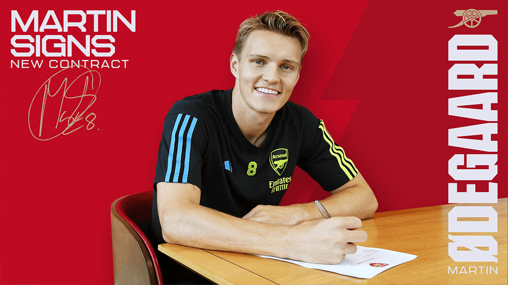 Martin Odegaard signs his new Arsenal contract