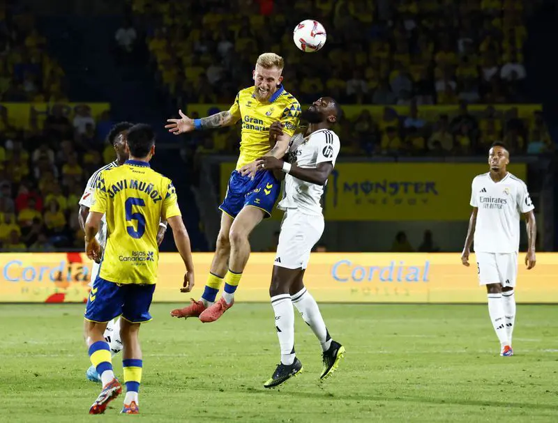 Football: Soccer-Real Madrid salvage 1-1 draw at lowly Las Palmas | The Star