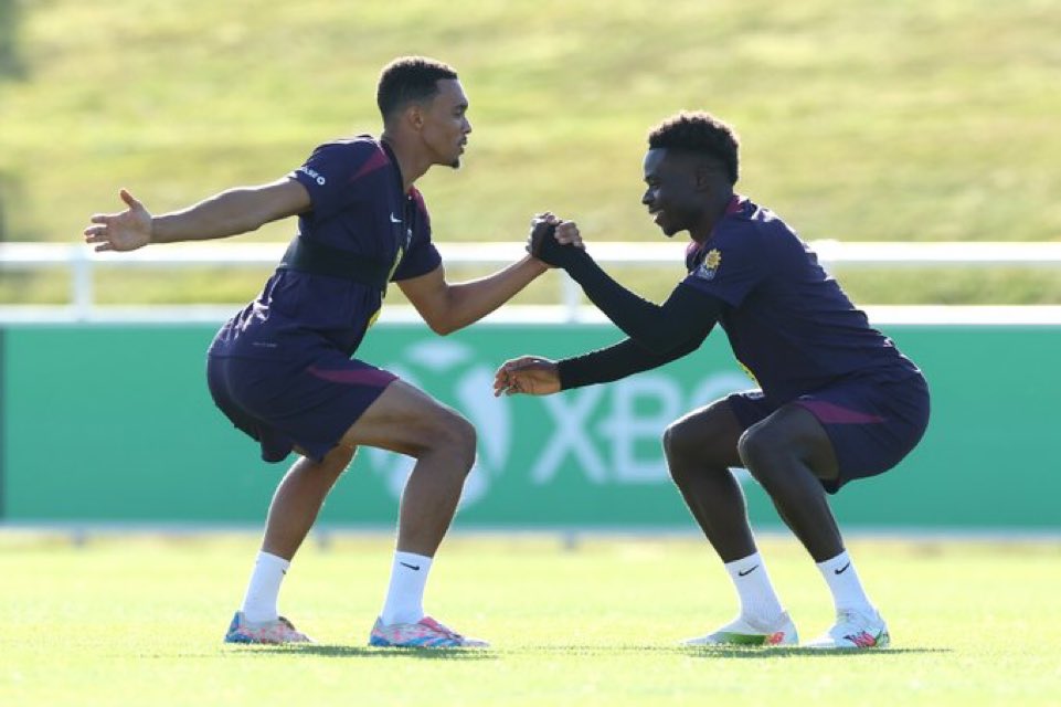 DailyAFC on X: "Trent Alexander-Arnold and Bukayo Saka in England training.   https://t.co/r2JurSqbjN" / X