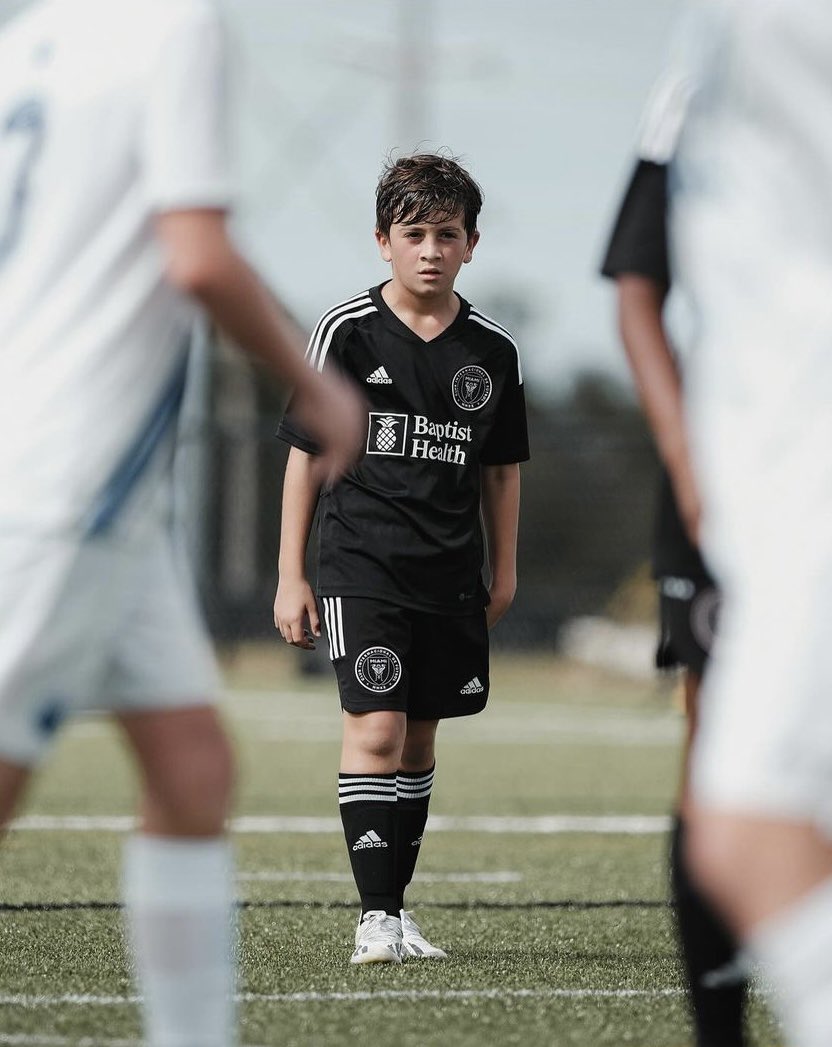 Thiago Messi shows off his impressive skills during U.12 Inter Miami  practice sessions, copying his dad's talent