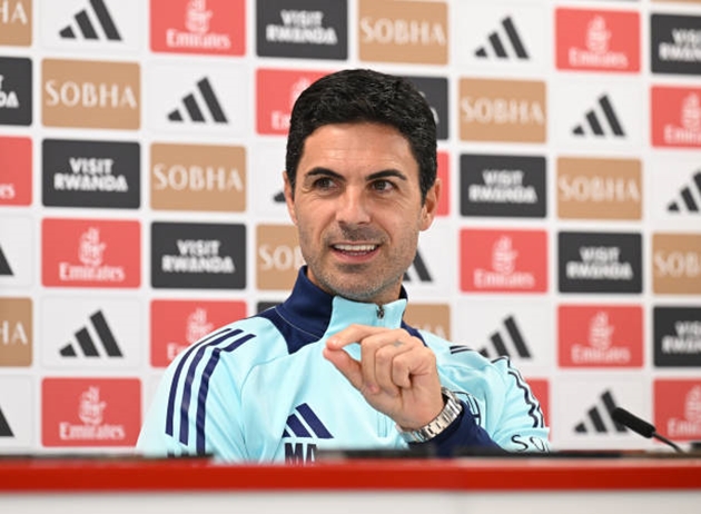 Được ví von với Mourinho, Arteta lên tiếng